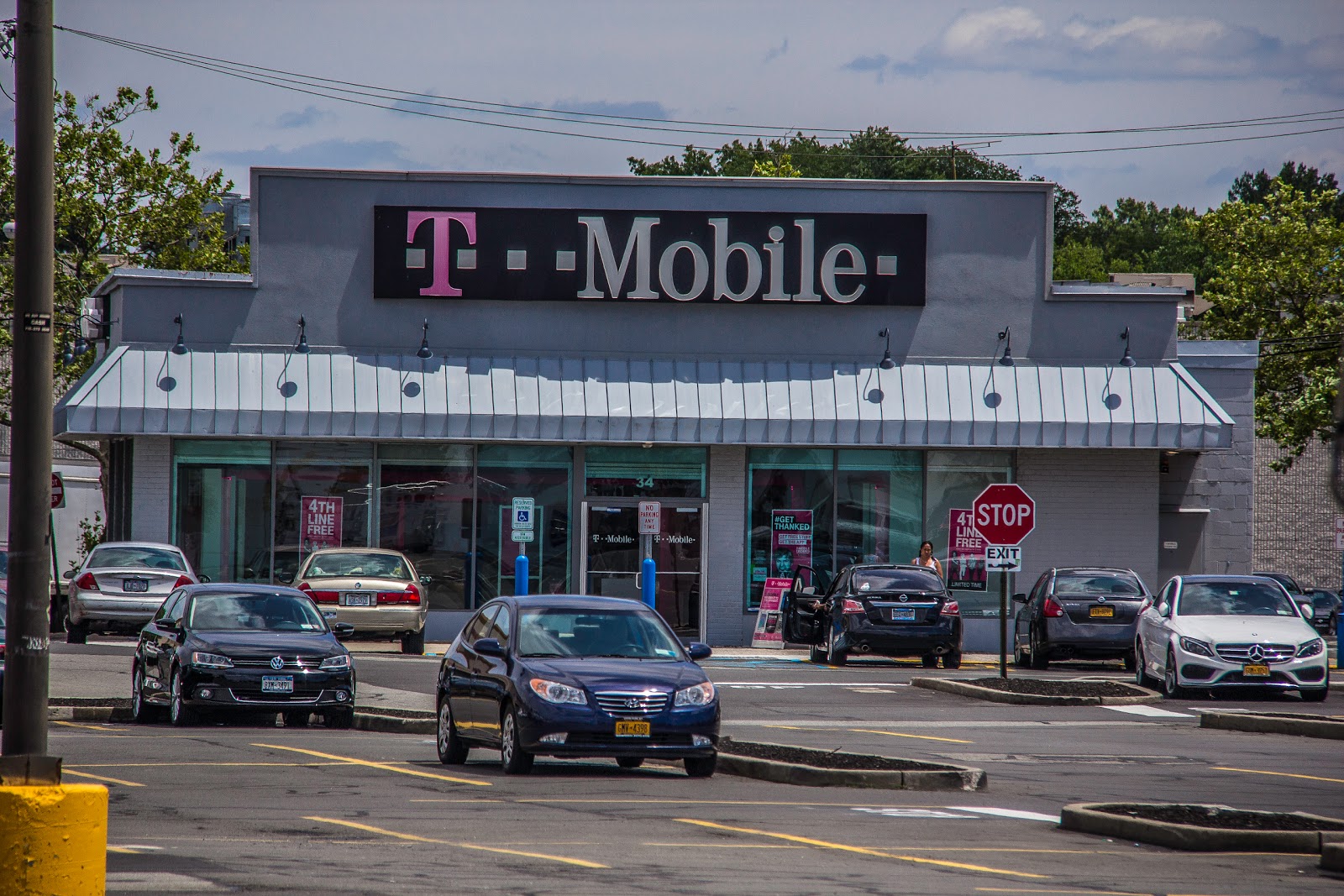 Photo of T-Mobile Staten Island in Richmond City, New York, United States - 2 Picture of Point of interest, Establishment, Store