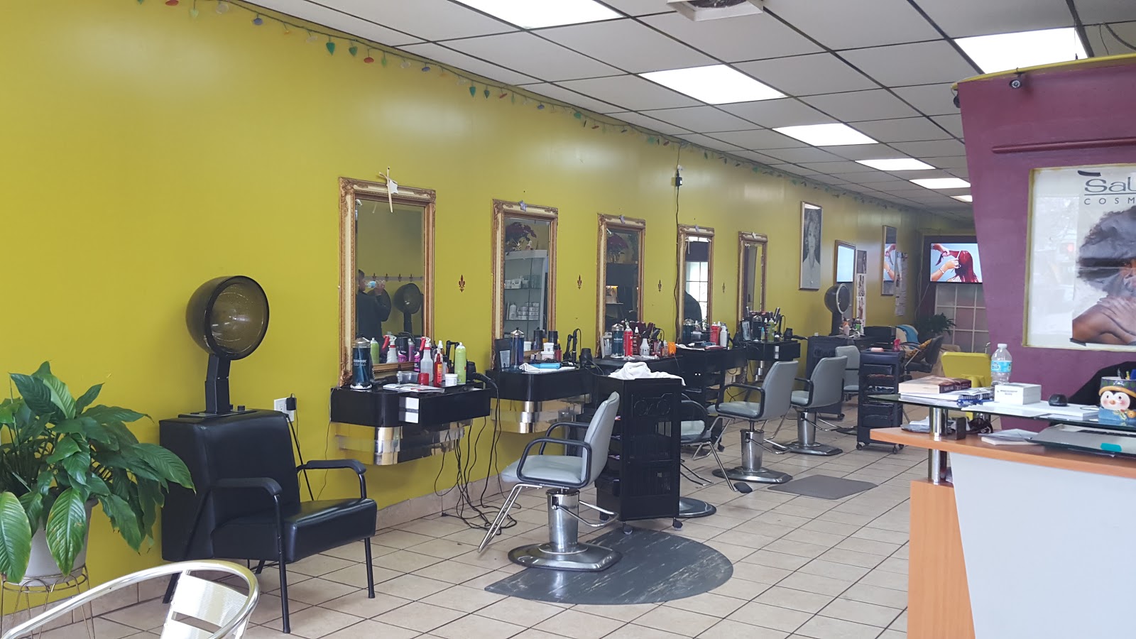 Photo of Beauty Salon Ana Rosa in Queens City, New York, United States - 1 Picture of Point of interest, Establishment, Beauty salon