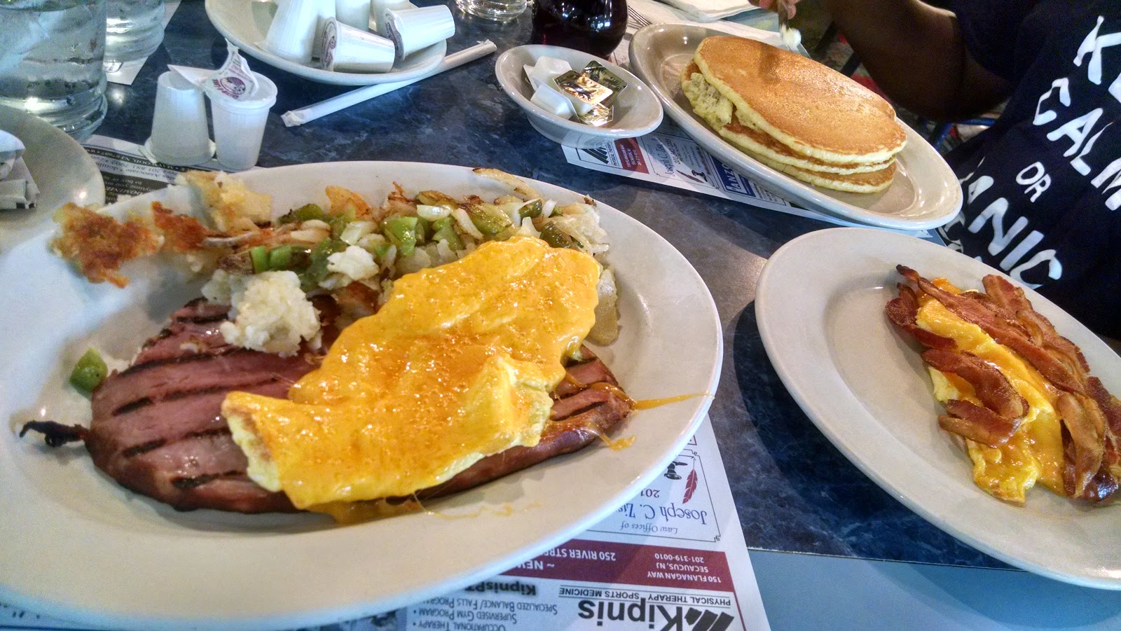 Photo of Arena Diner Restaurant in Hackensack City, New Jersey, United States - 2 Picture of Restaurant, Food, Point of interest, Establishment