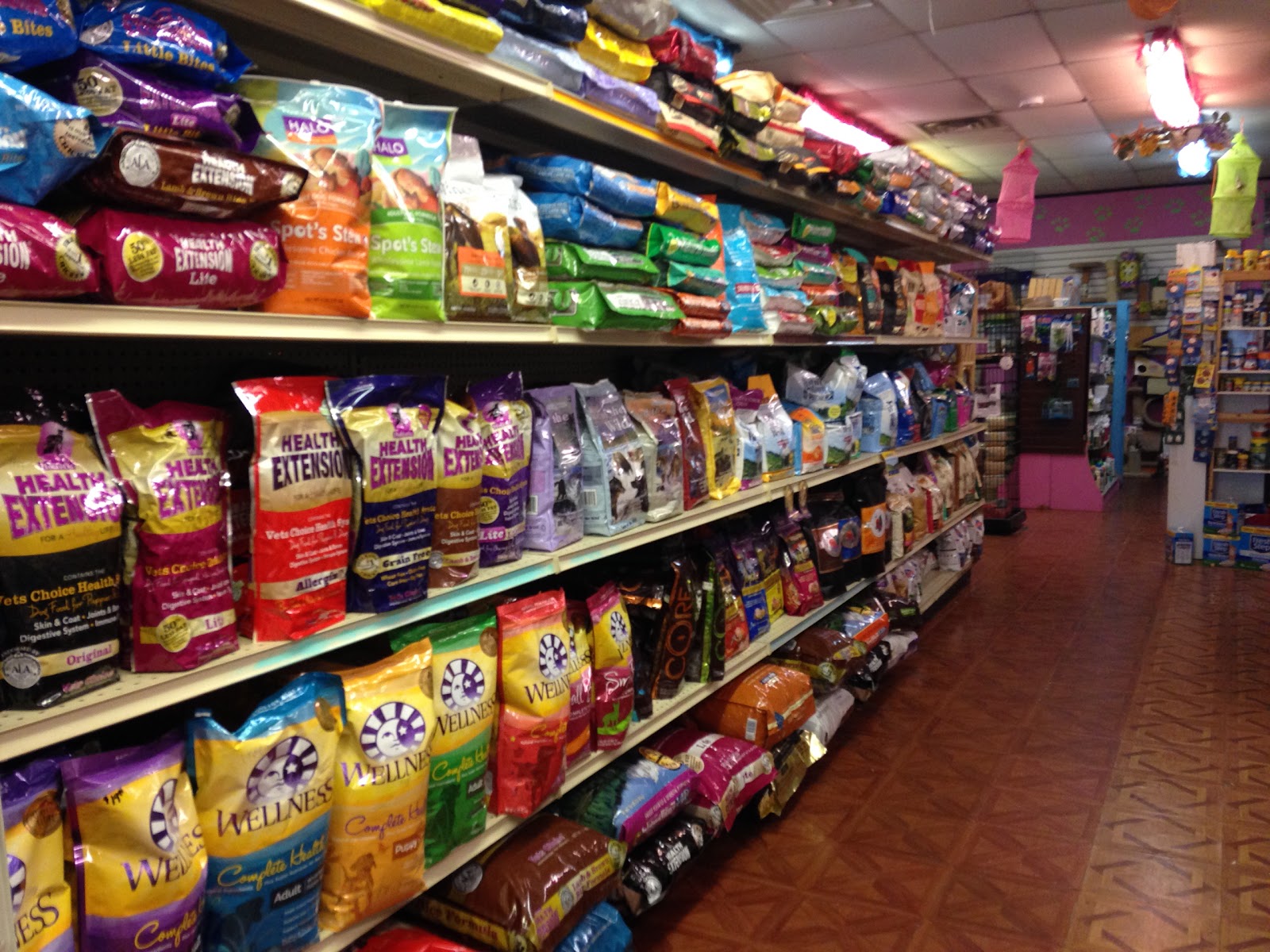 Photo of Fussy Friends Pet Supplies in Jersey City, New Jersey, United States - 4 Picture of Point of interest, Establishment, Store, Pet store
