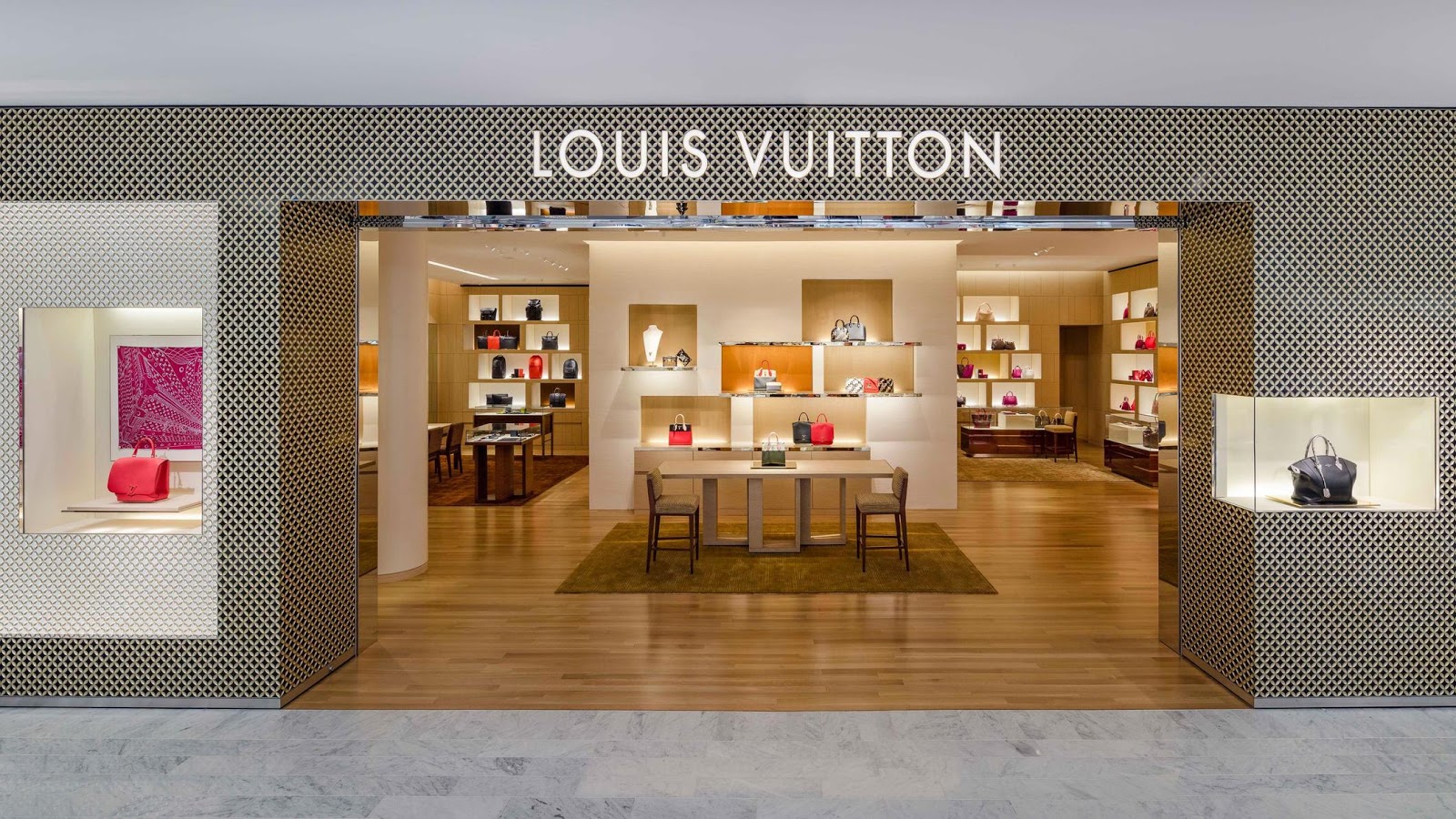 Photo of Louis Vuitton Garden City Roosevelt Field Neiman Marcus in Garden City, New York, United States - 1 Picture of Point of interest, Establishment, Store