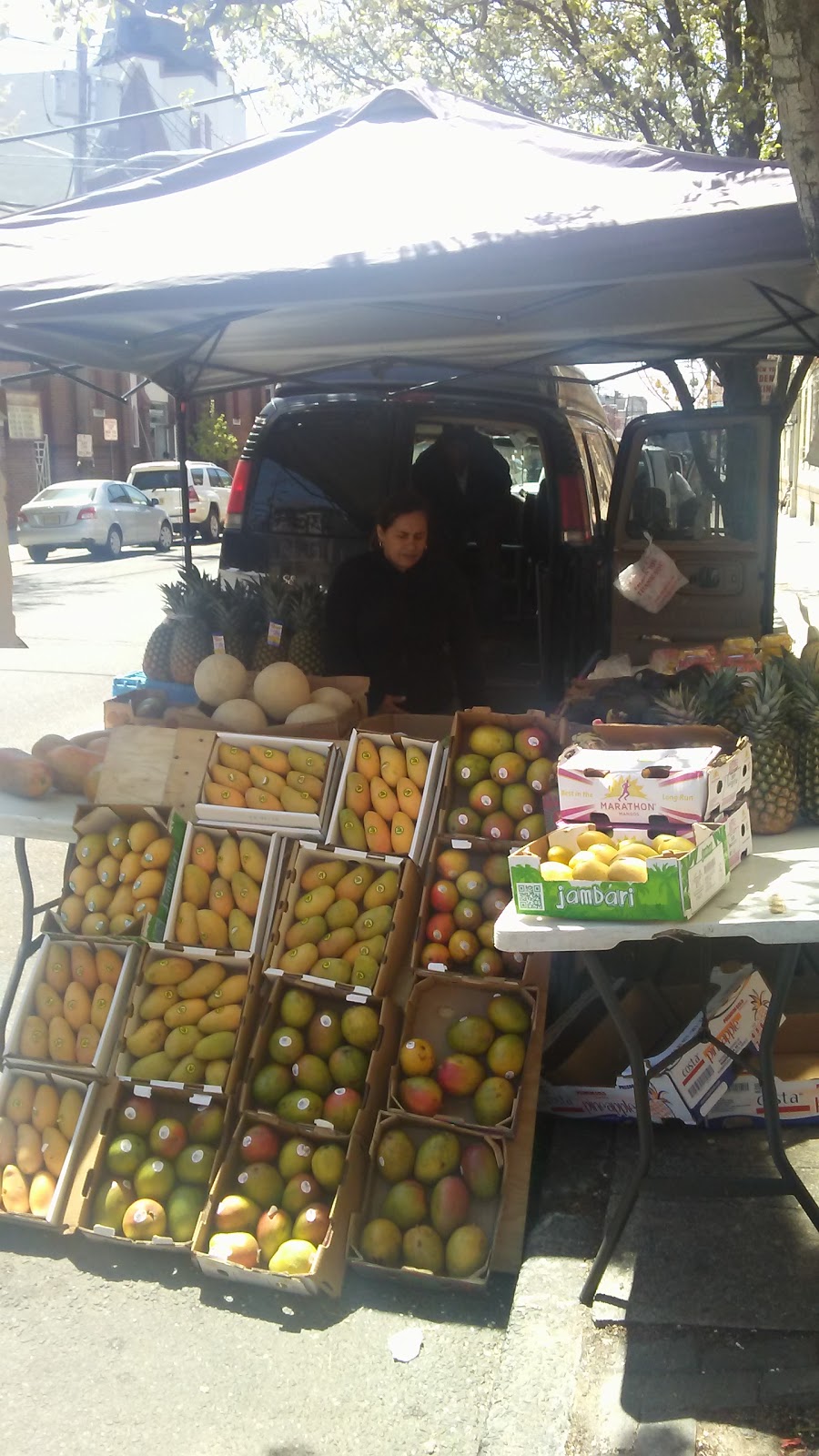 Photo of Gringo Fruita Shop in West New York City, New Jersey, United States - 1 Picture of Food, Point of interest, Establishment, Store, Grocery or supermarket