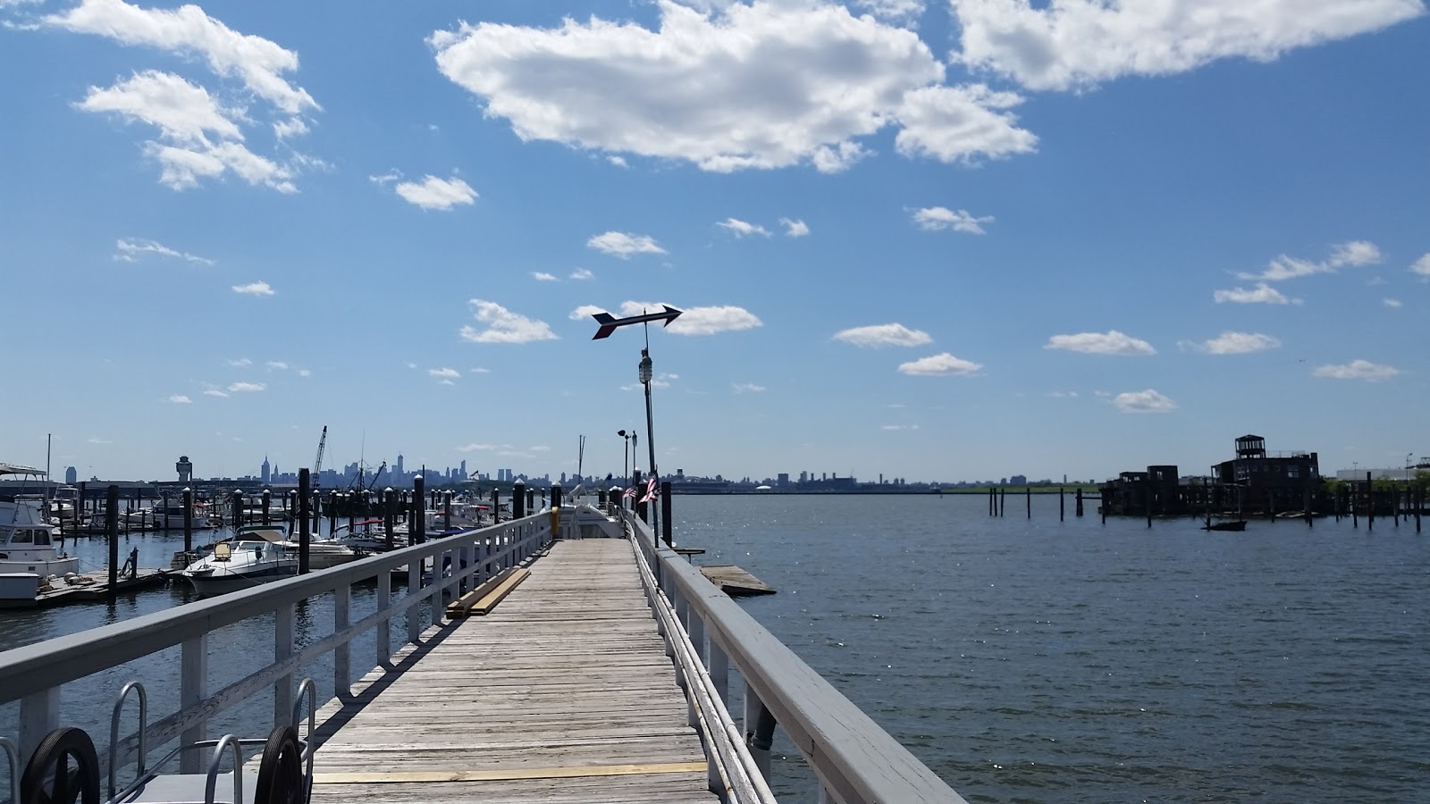 Photo of Arrow Yacht Club in Flushing City, New York, United States - 1 Picture of Point of interest, Establishment