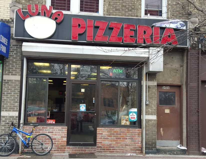 Photo of Luna Pizzeria in West New York City, New Jersey, United States - 1 Picture of Restaurant, Food, Point of interest, Establishment, Meal takeaway, Meal delivery
