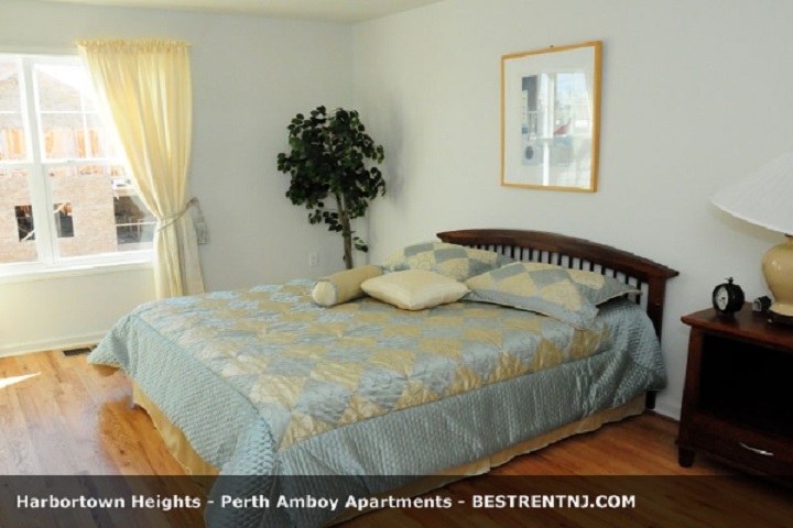 Photo of Harbortown Heights in Perth Amboy City, New Jersey, United States - 5 Picture of Point of interest, Establishment, Real estate agency