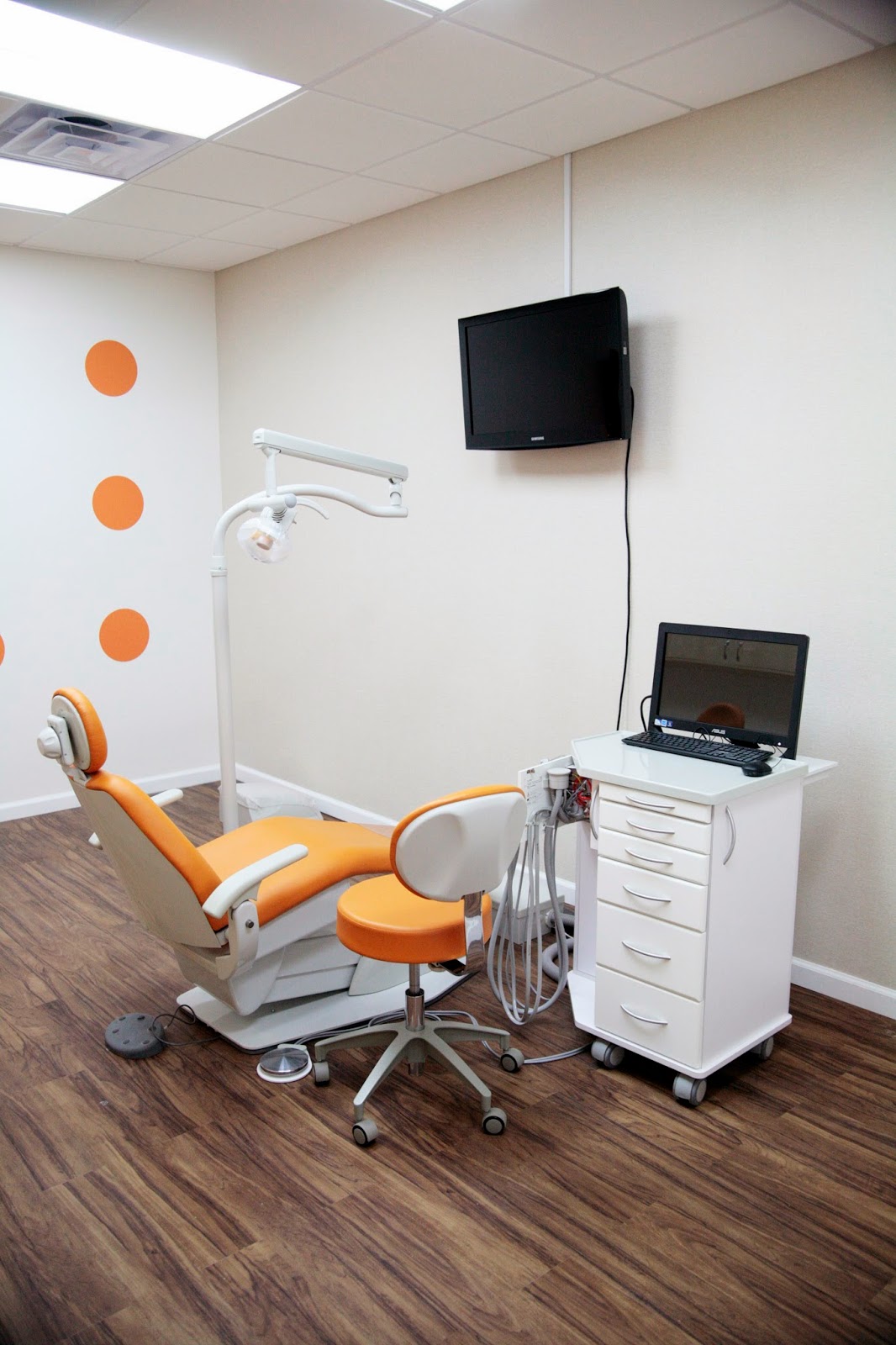 Photo of Four Seasons Dental Care PLLC in Williston Park City, New York, United States - 1 Picture of Point of interest, Establishment, Health, Doctor, Dentist