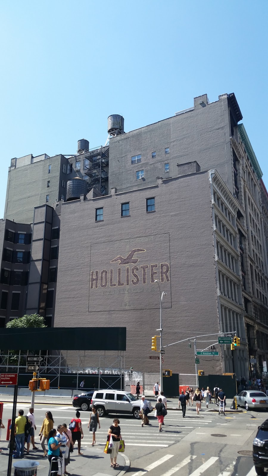 Photo of Hollister Co. in New York City, New York, United States - 3 Picture of Point of interest, Establishment, Store, Clothing store
