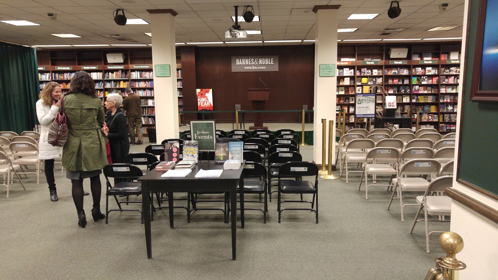 Photo of Barnes & Noble in New York City, New York, United States - 2 Picture of Point of interest, Establishment, Store, Book store