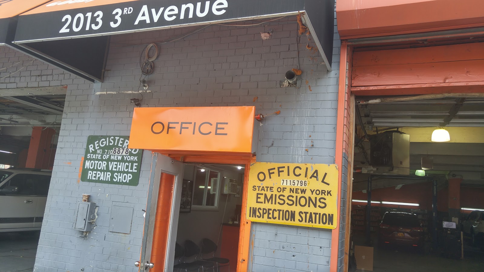 Photo of Prestige Auto Repair NYC in New York City, New York, United States - 4 Picture of Point of interest, Establishment, Car repair