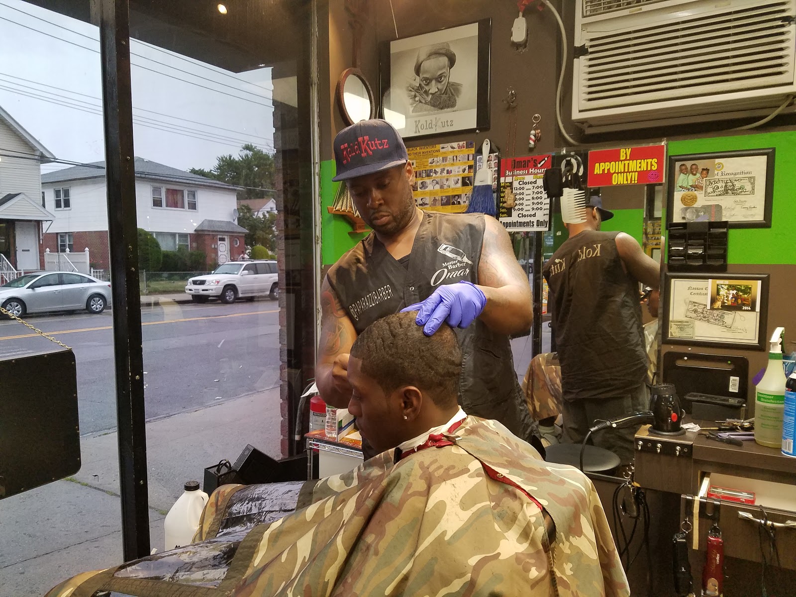 Photo of Kold Kutz Barbershop in New York City, New York, United States - 1 Picture of Point of interest, Establishment, Health, Hair care