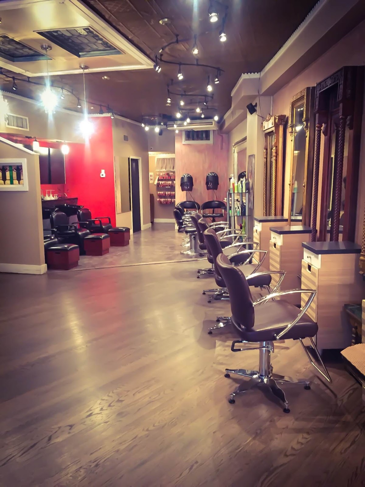 Photo of Salon Zoe in Bronx City, New York, United States - 4 Picture of Point of interest, Establishment, Beauty salon