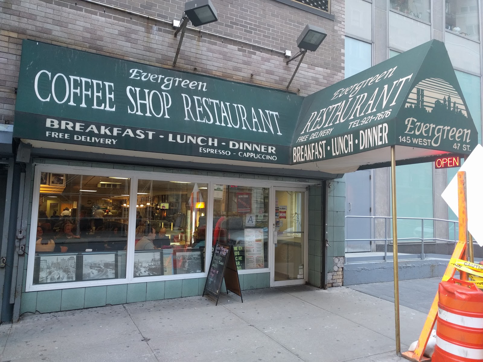 Photo of Evergreen Diner in New York City, New York, United States - 6 Picture of Restaurant, Food, Point of interest, Establishment, Store, Cafe