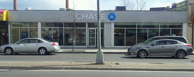 Photo of Chase Bank in Brooklyn City, New York, United States - 2 Picture of Point of interest, Establishment, Finance, Atm, Bank