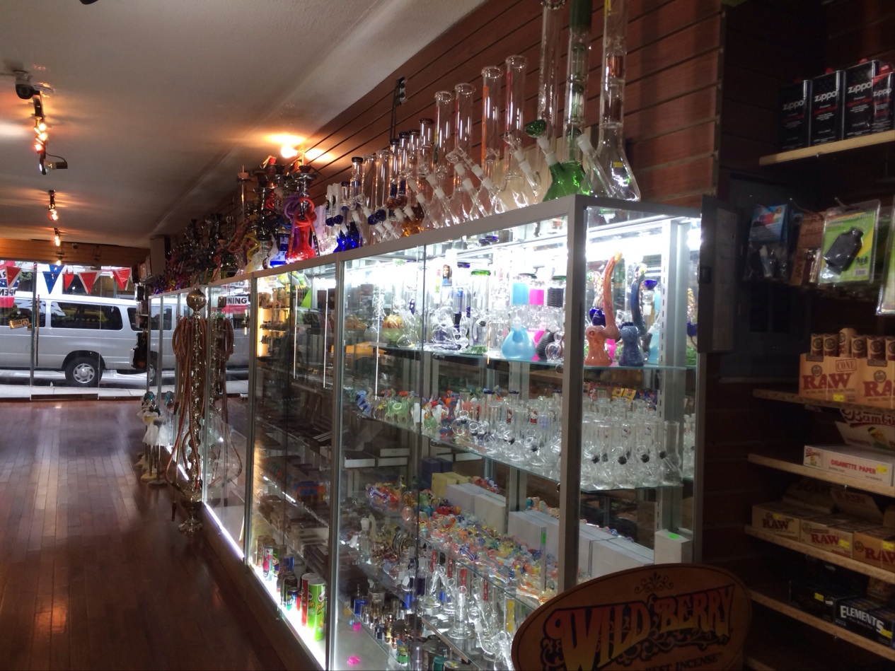 Photo of Smoke Zone Smoke Shop N Vape in New York City, New York, United States - 2 Picture of Point of interest, Establishment, Store