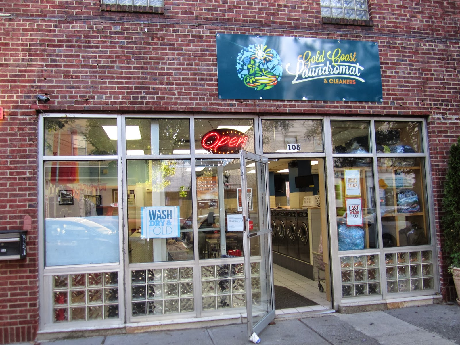 Photo of N H Laundromat in Jersey City, New Jersey, United States - 1 Picture of Point of interest, Establishment, Store, Home goods store, Laundry