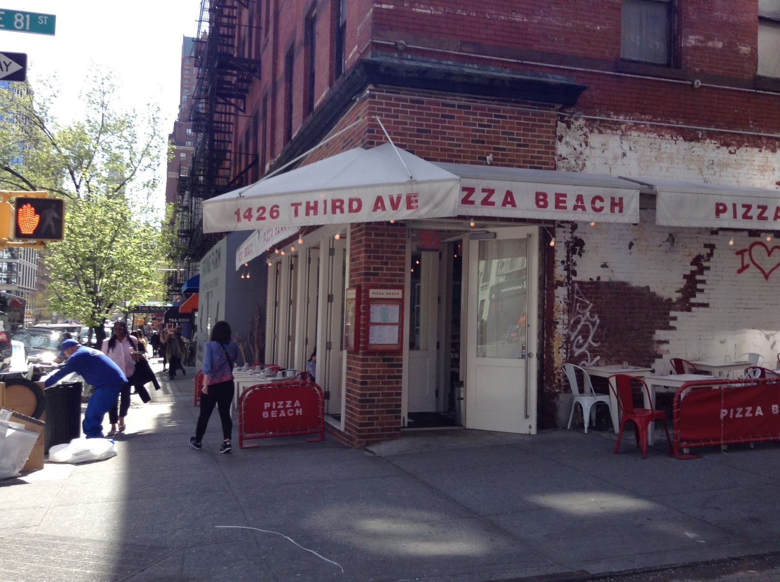 Photo of Pizza Beach in New York City, New York, United States - 2 Picture of Restaurant, Food, Point of interest, Establishment