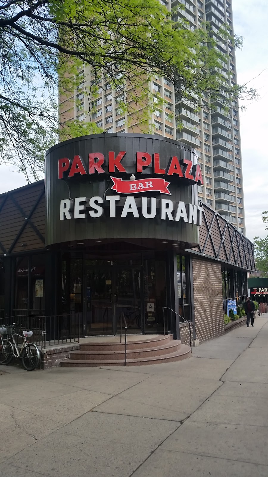Photo of Park Plaza in Kings County City, New York, United States - 1 Picture of Restaurant, Food, Point of interest, Establishment, Bar