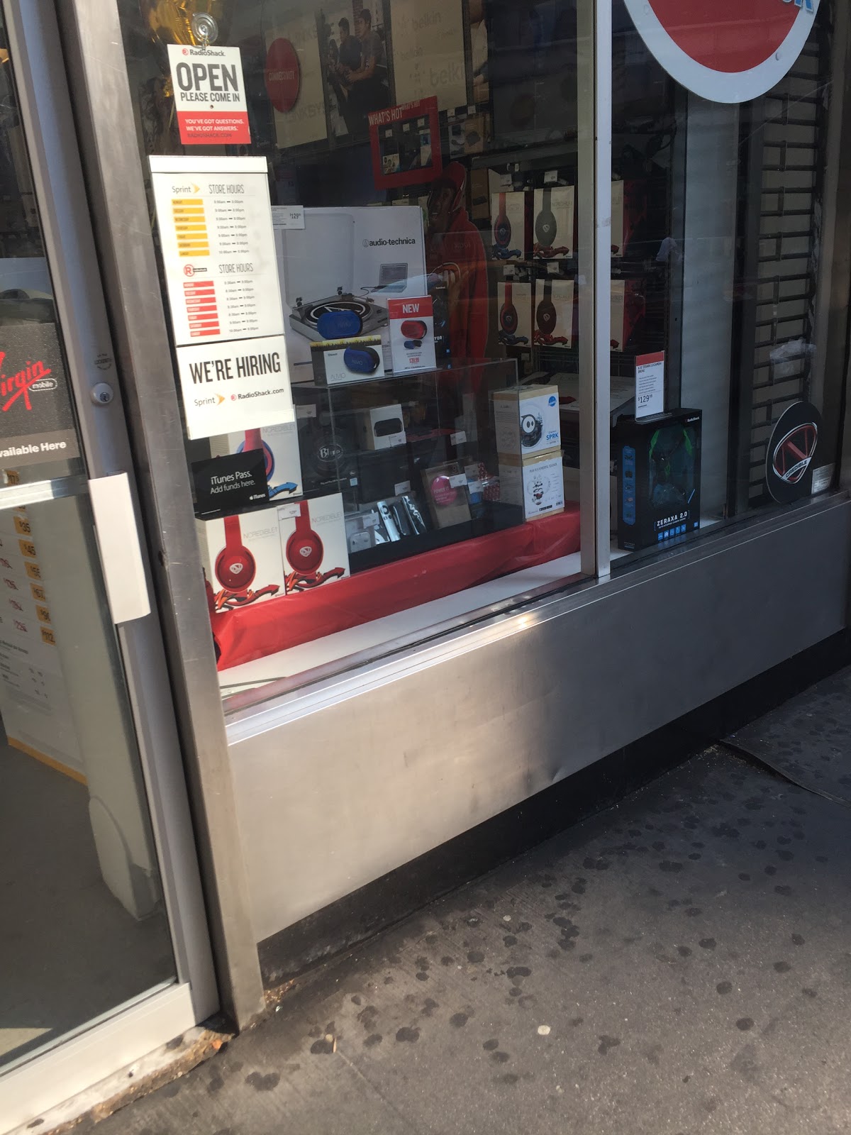Photo of RadioShack in New York City, New York, United States - 3 Picture of Point of interest, Establishment, Store, Electronics store