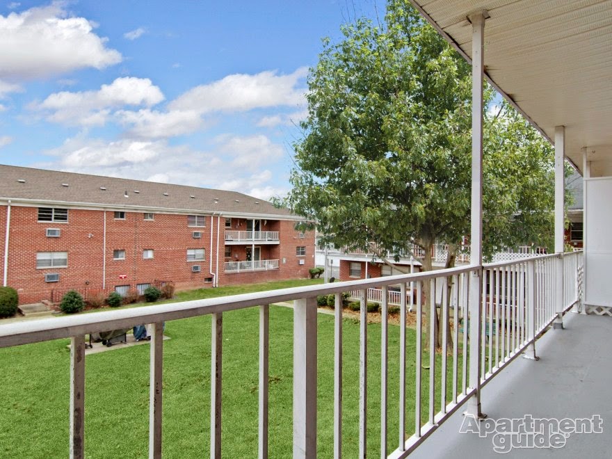 Photo of Hillcrest Village Apartments in Clark City, New Jersey, United States - 2 Picture of Point of interest, Establishment, Real estate agency