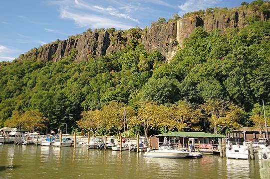 Photo of Palisades Interstate Park Commission: Alpine Boat Basin & Picnic Area in Alpine City, New Jersey, United States - 3 Picture of Point of interest, Establishment, Park