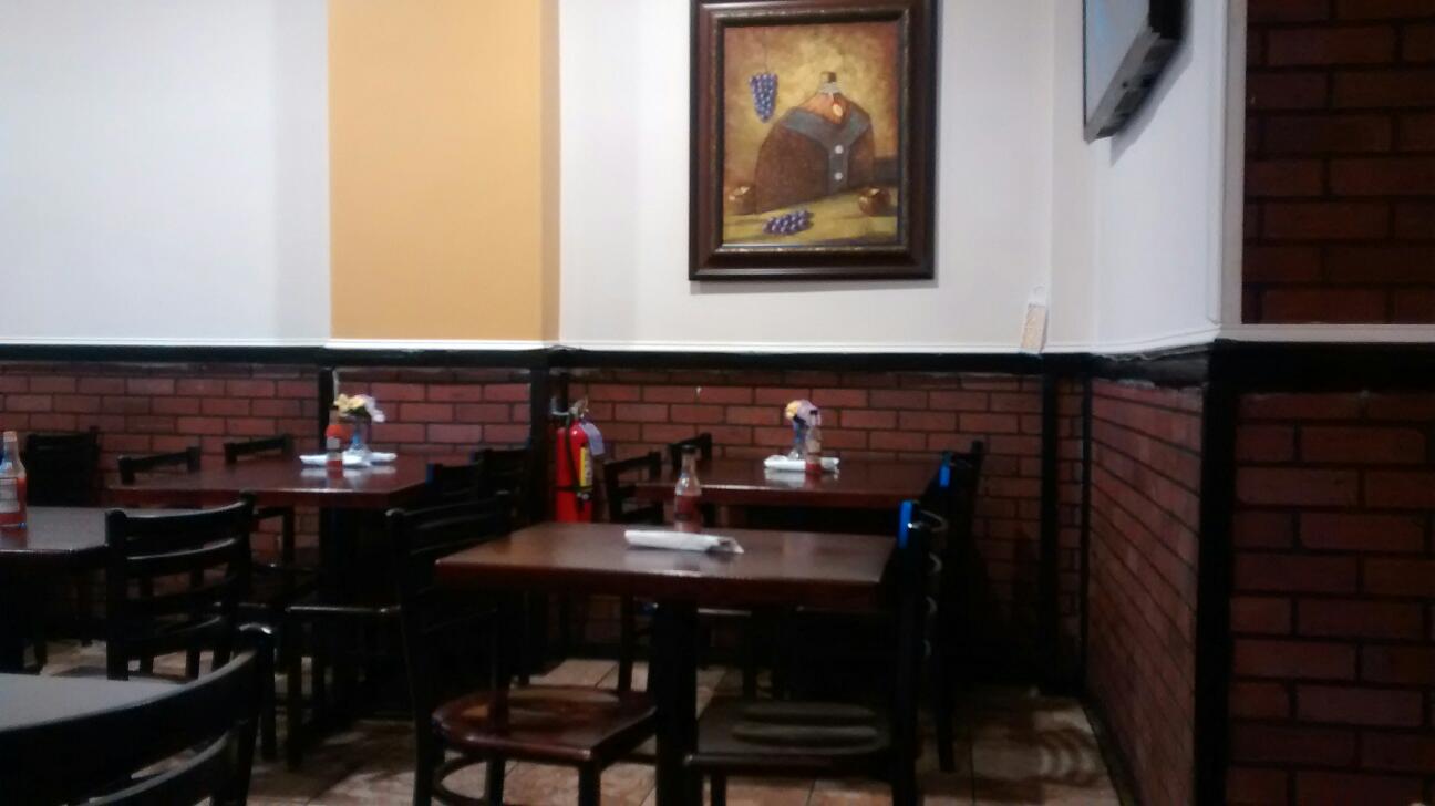 Photo of El Cofre in Kings County City, New York, United States - 2 Picture of Restaurant, Food, Point of interest, Establishment, Meal takeaway