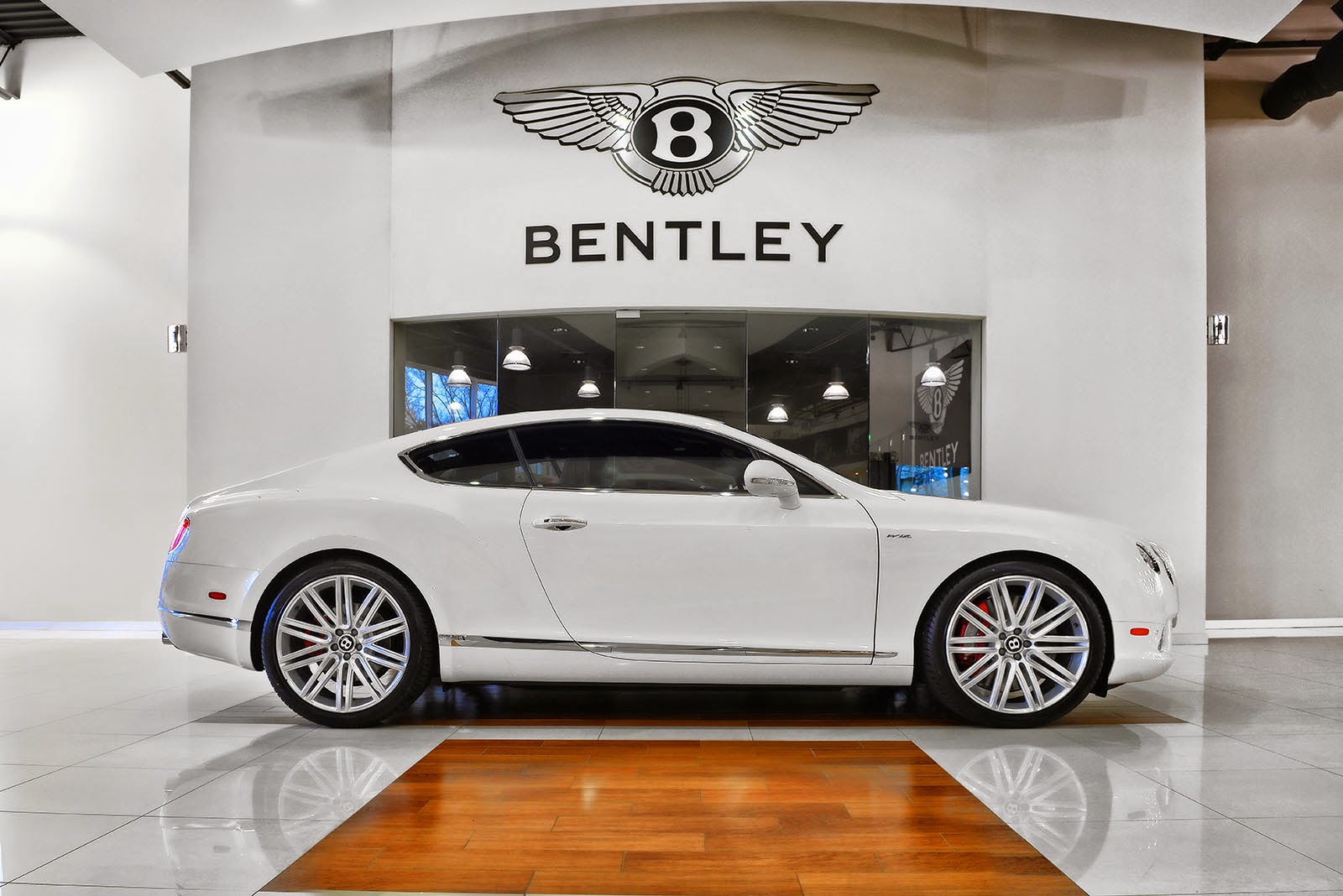 Photo of Bentley Long Island in Jericho City, New York, United States - 8 Picture of Point of interest, Establishment, Car dealer, Store