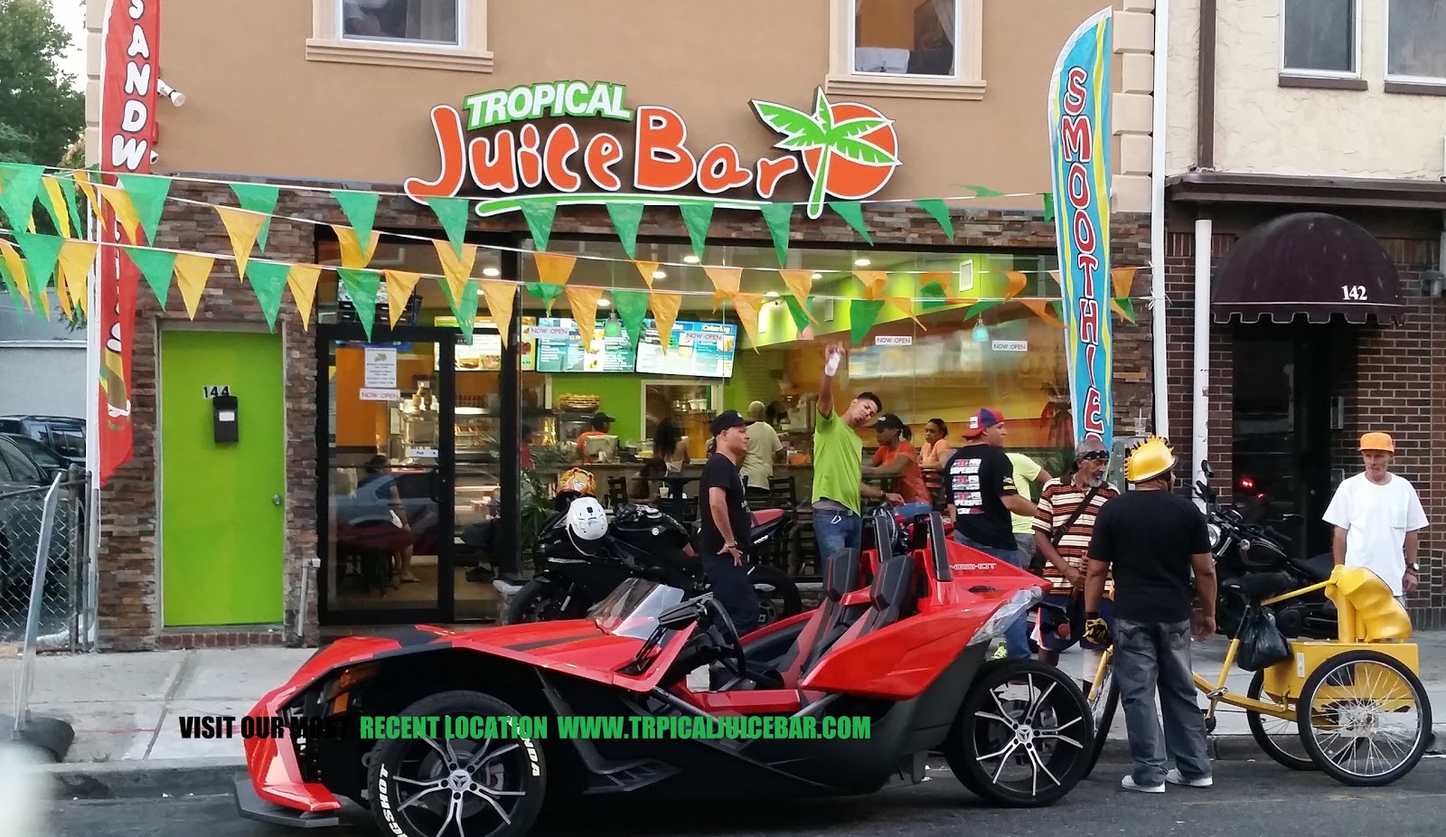 Photo of Tropical Juice Bar in Passaic City, New Jersey, United States - 3 Picture of Restaurant, Food, Point of interest, Establishment