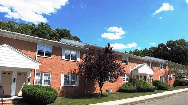 Photo of Glenwood Apartments in Old Bridge City, New Jersey, United States - 2 Picture of Point of interest, Establishment