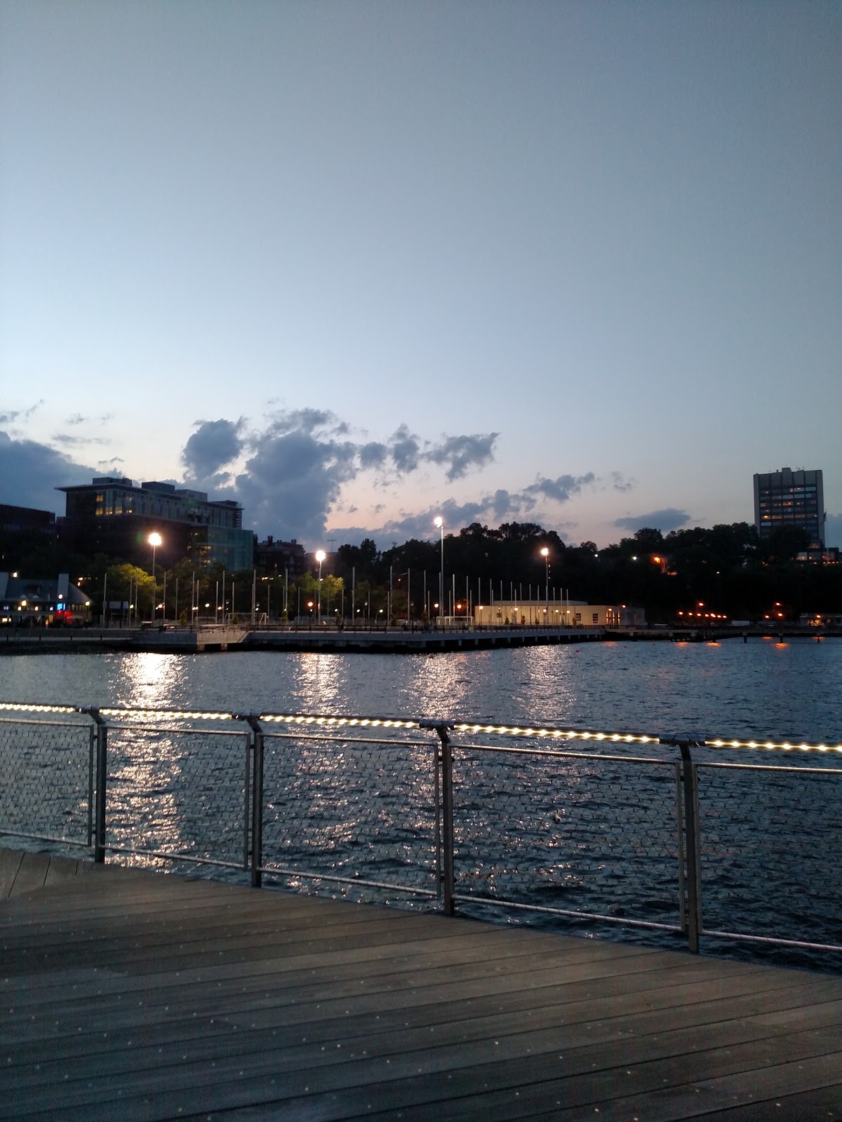 Photo of Sinatra Park in Hoboken City, New Jersey, United States - 4 Picture of Point of interest, Establishment, Park