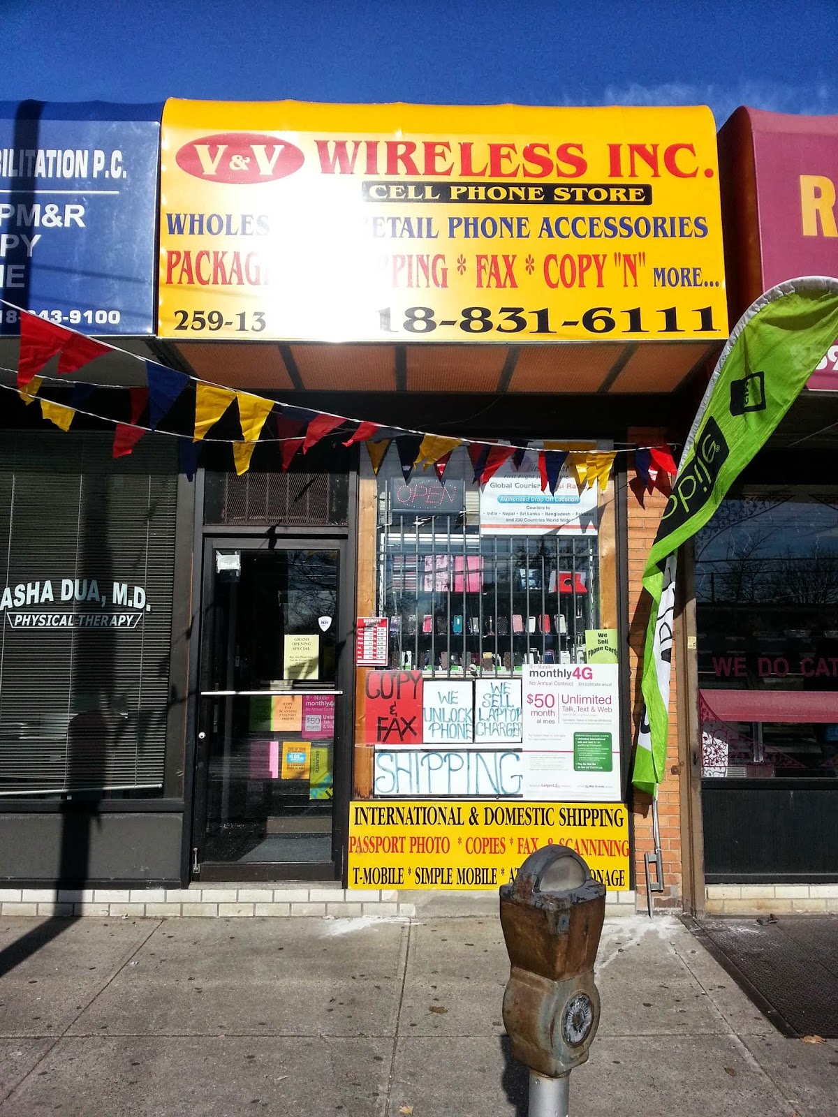 Photo of V&V Wireless Inc. in Queens City, New York, United States - 1 Picture of Point of interest, Establishment, Store