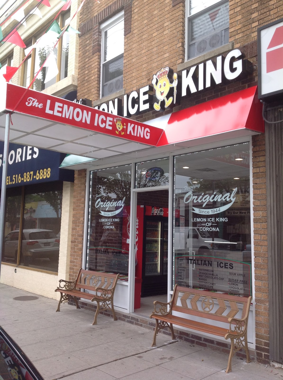 Photo of The Lemon Ice King in Valley Stream City, New York, United States - 3 Picture of Restaurant, Food, Point of interest, Establishment, Store, Meal takeaway
