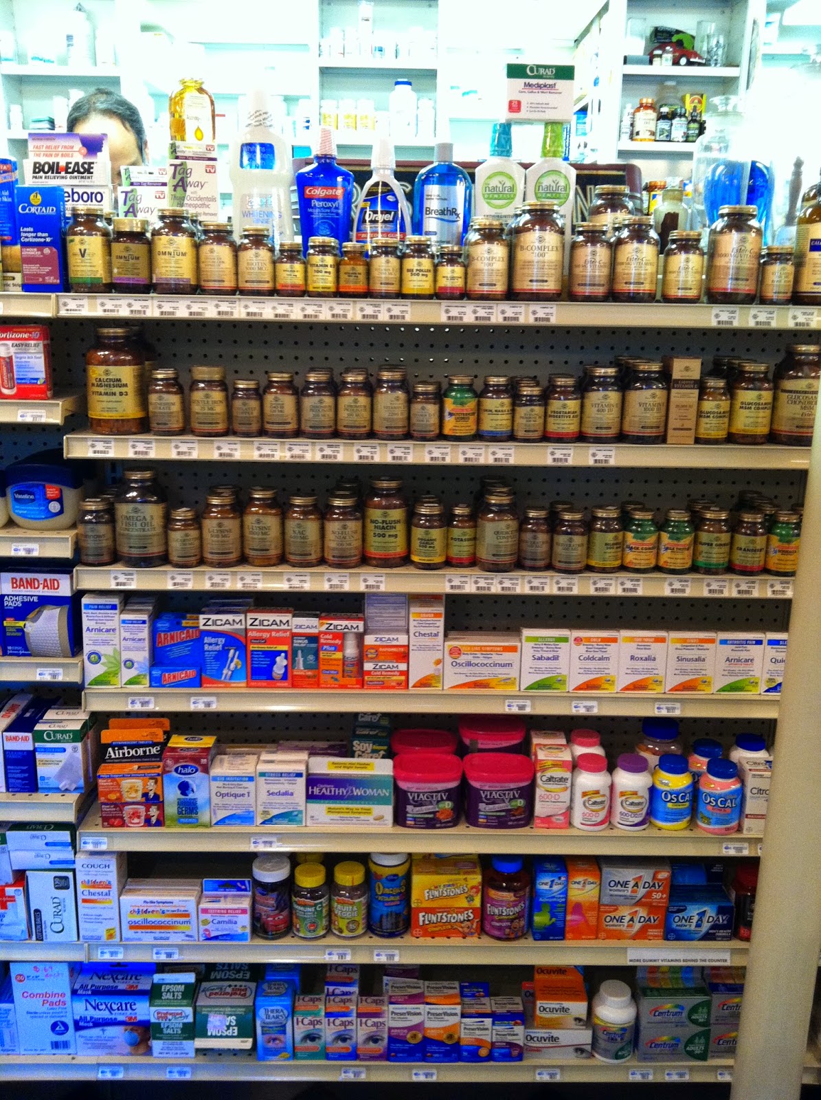 Photo of Roslyn Pharmacy in Roslyn City, New York, United States - 5 Picture of Point of interest, Establishment, Store, Health, Pharmacy