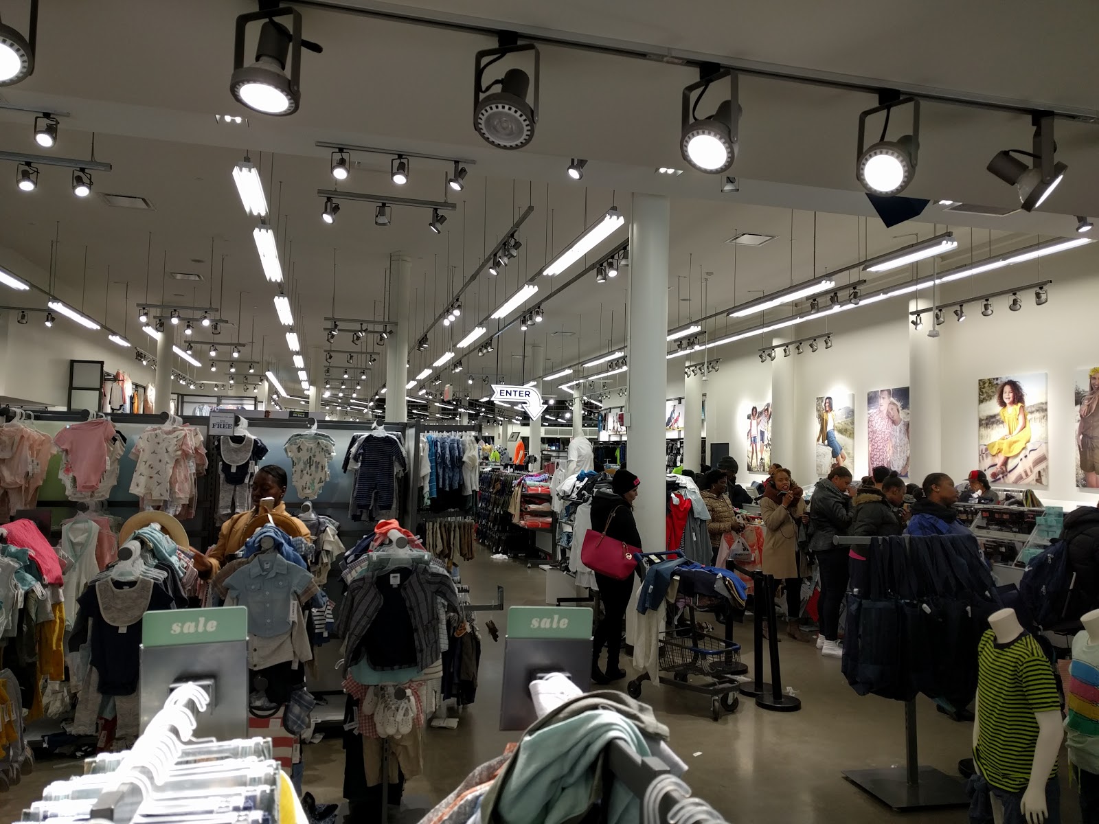 Photo of Old Navy in Brooklyn City, New York, United States - 9 Picture of Point of interest, Establishment, Store, Clothing store