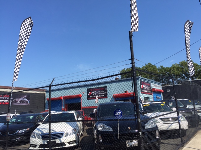 Photo of RT Auto Center in Newark City, New Jersey, United States - 2 Picture of Point of interest, Establishment, Car dealer, Store