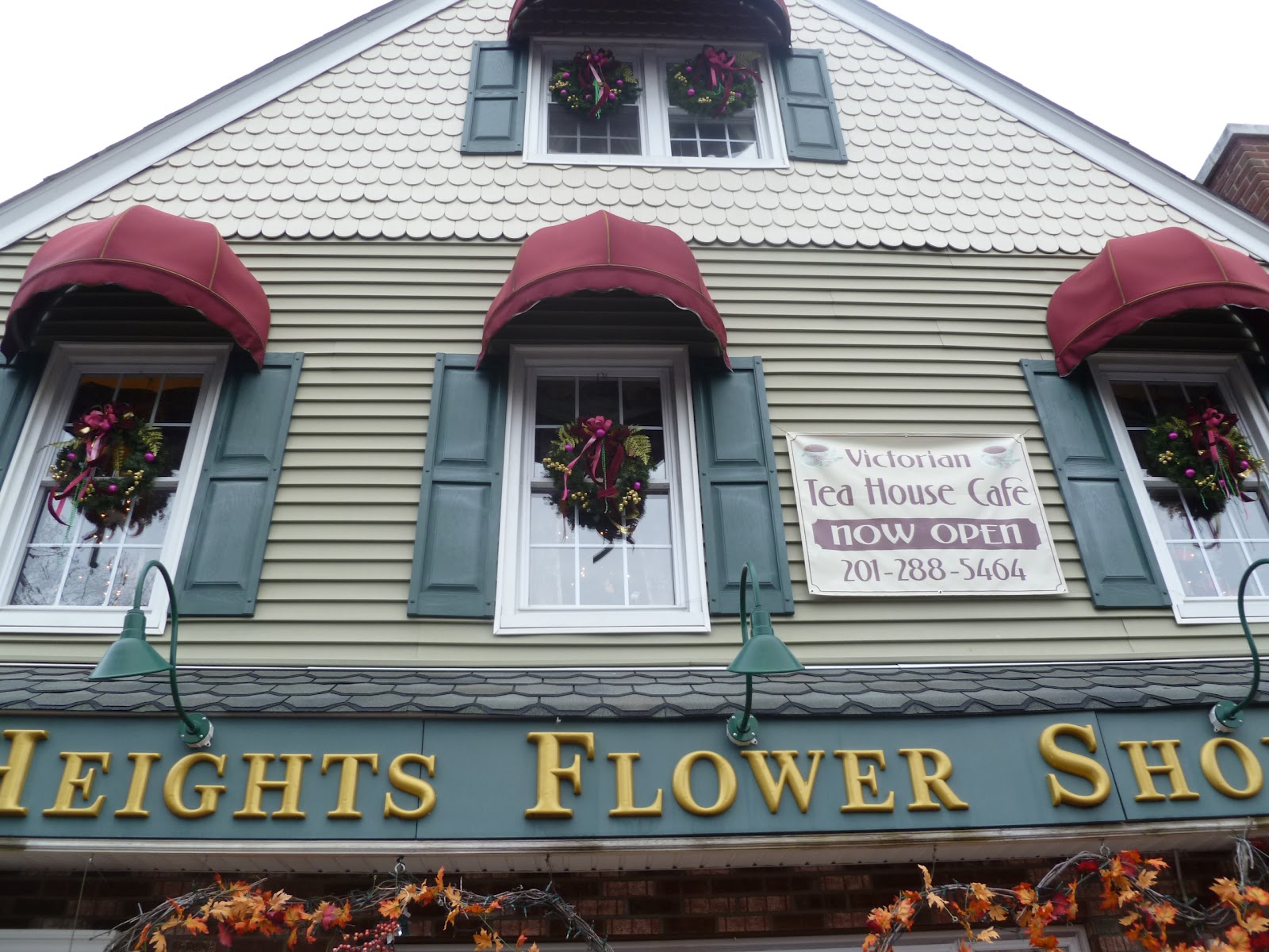 Photo of The Heights Flower Shoppe in Hasbrouck Heights City, New Jersey, United States - 1 Picture of Point of interest, Establishment, Store, Florist