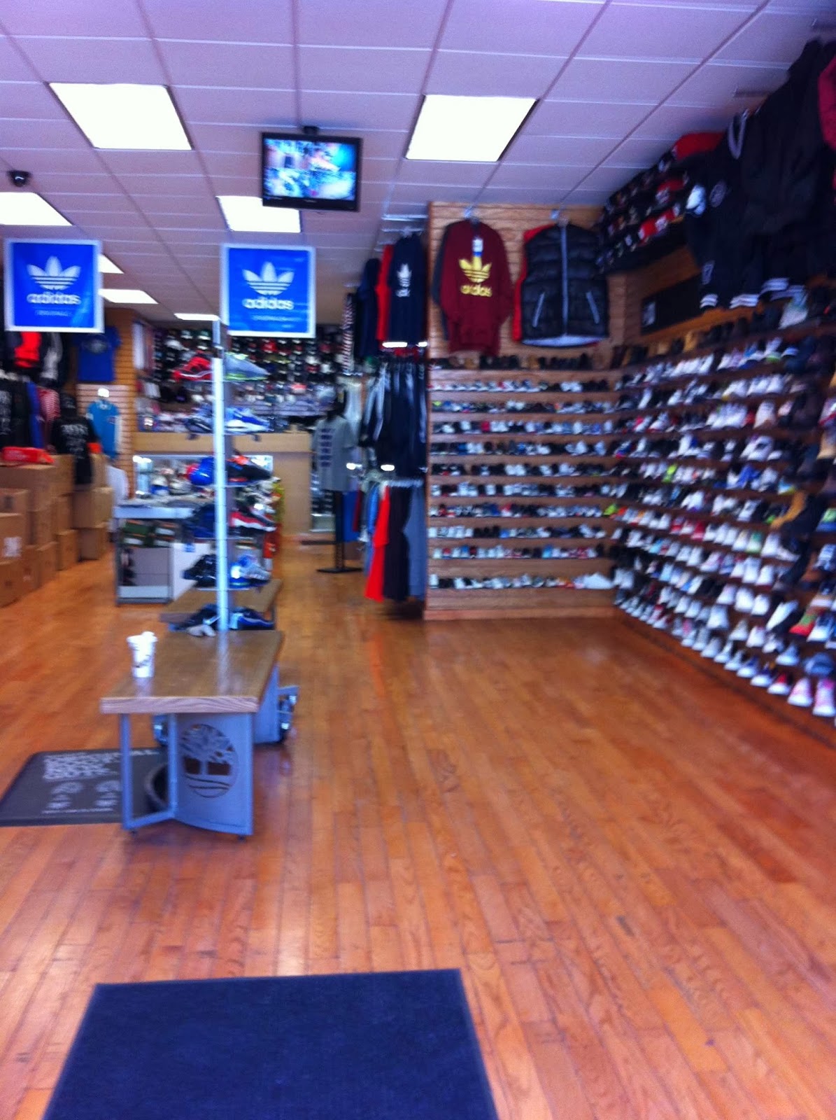 Photo of Kicks & More (Kicks & More Inc) in Kings County City, New York, United States - 2 Picture of Point of interest, Establishment, Store, Clothing store, Shoe store