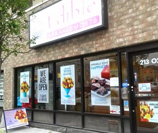 Photo of Edible Arrangements in Queens City, New York, United States - 1 Picture of Food, Point of interest, Establishment, Store, Grocery or supermarket, Home goods store, Florist