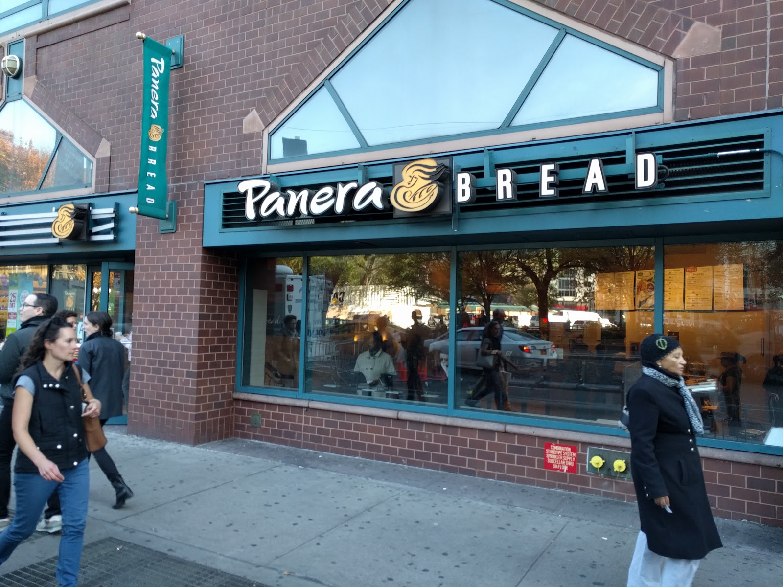 Photo of Panera Bread in New York City, New York, United States - 2 Picture of Restaurant, Food, Point of interest, Establishment, Store, Meal takeaway, Cafe, Bakery
