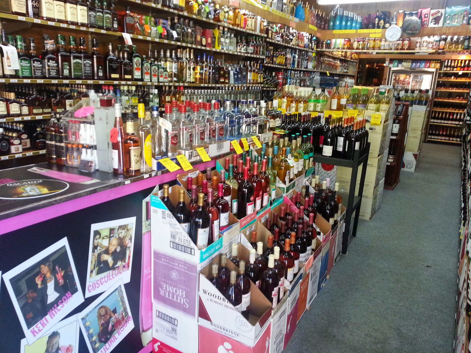 Photo of New Rochelle Wines in New Rochelle City, New York, United States - 2 Picture of Point of interest, Establishment, Store, Liquor store