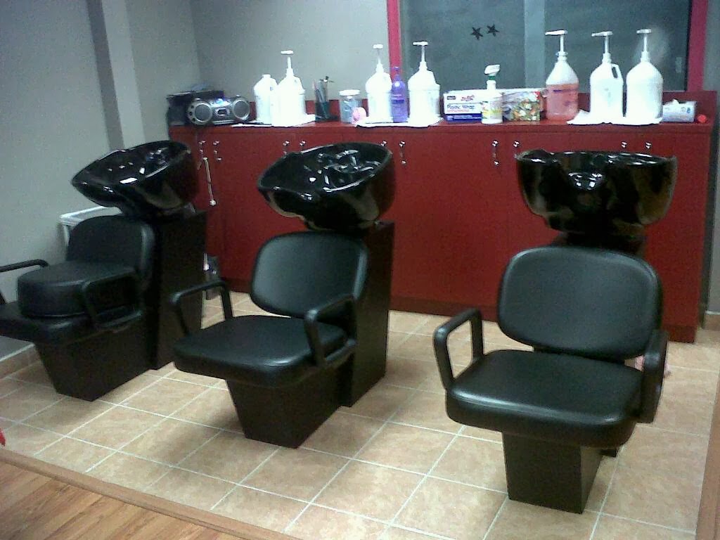 Photo of Ninoska Beauty Salon in Queens Village City, New York, United States - 2 Picture of Point of interest, Establishment, Beauty salon