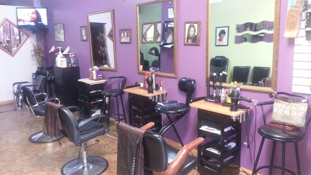 Photo of Samira's African Braiding in Jersey City, New Jersey, United States - 1 Picture of Point of interest, Establishment, Beauty salon