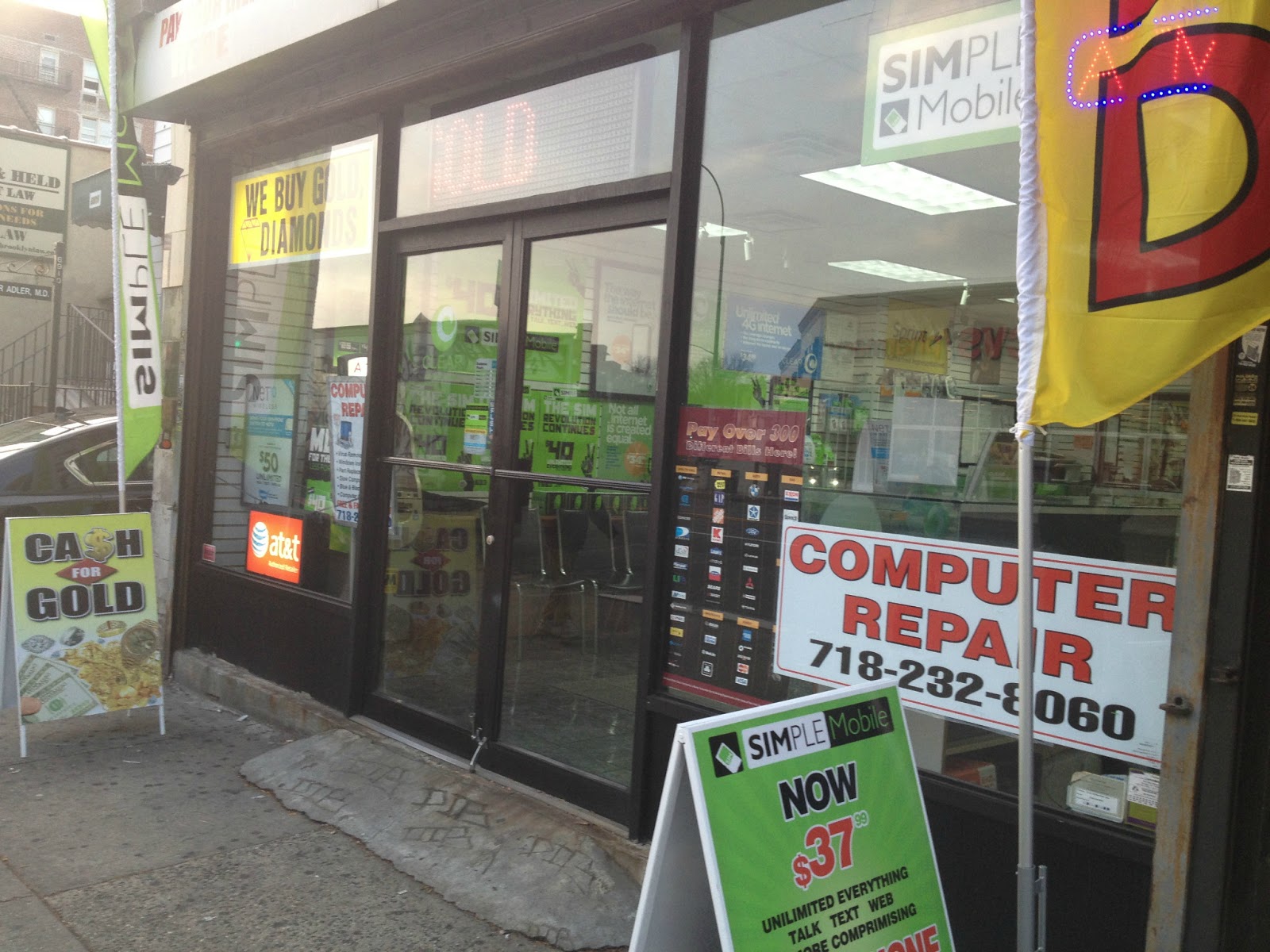 Photo of Computer Repair in Kings County City, New York, United States - 3 Picture of Point of interest, Establishment, Store, Electronics store