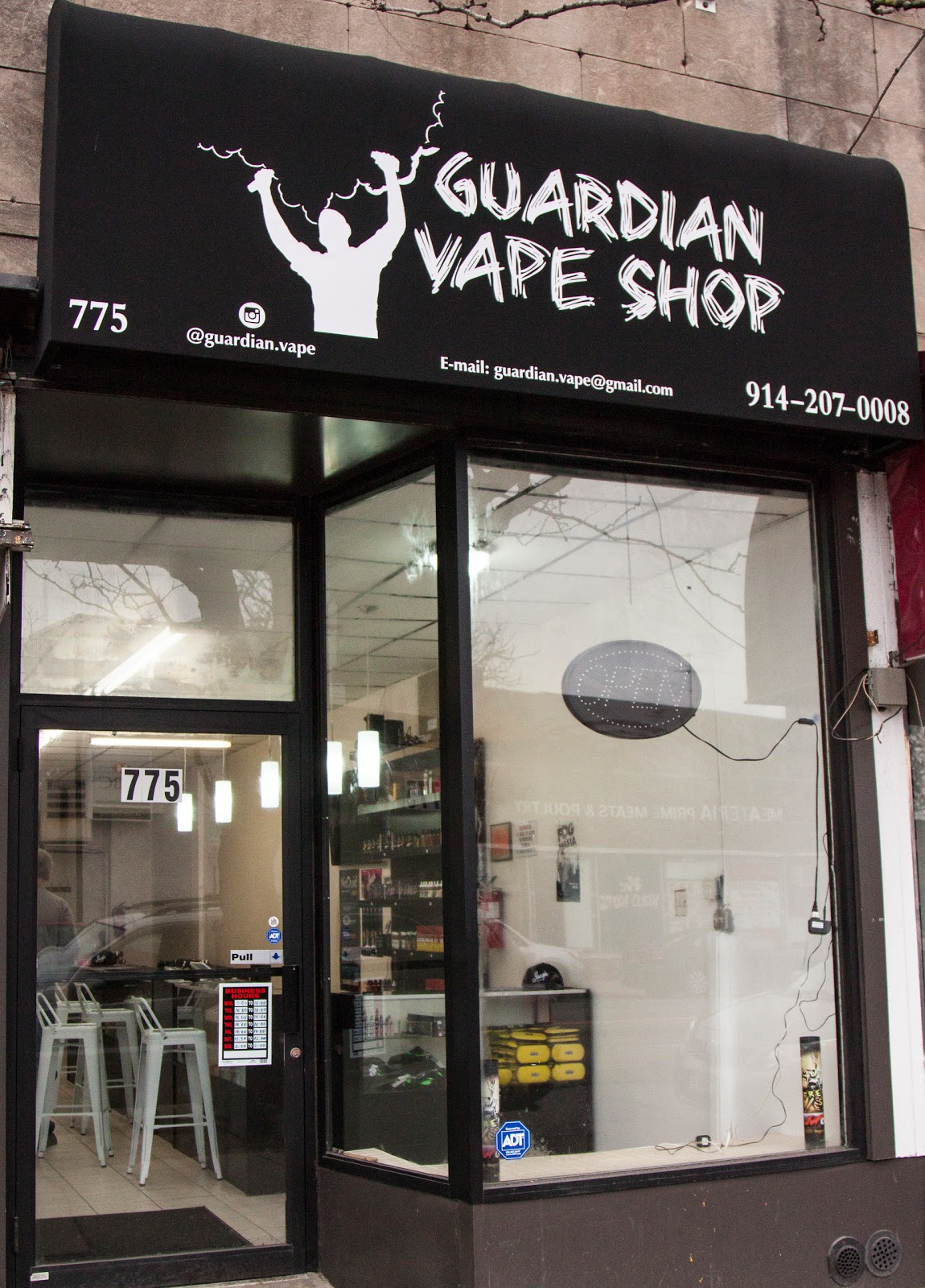 Photo of Guardian Vape Shop in Yonkers City, New York, United States - 1 Picture of Point of interest, Establishment, Store