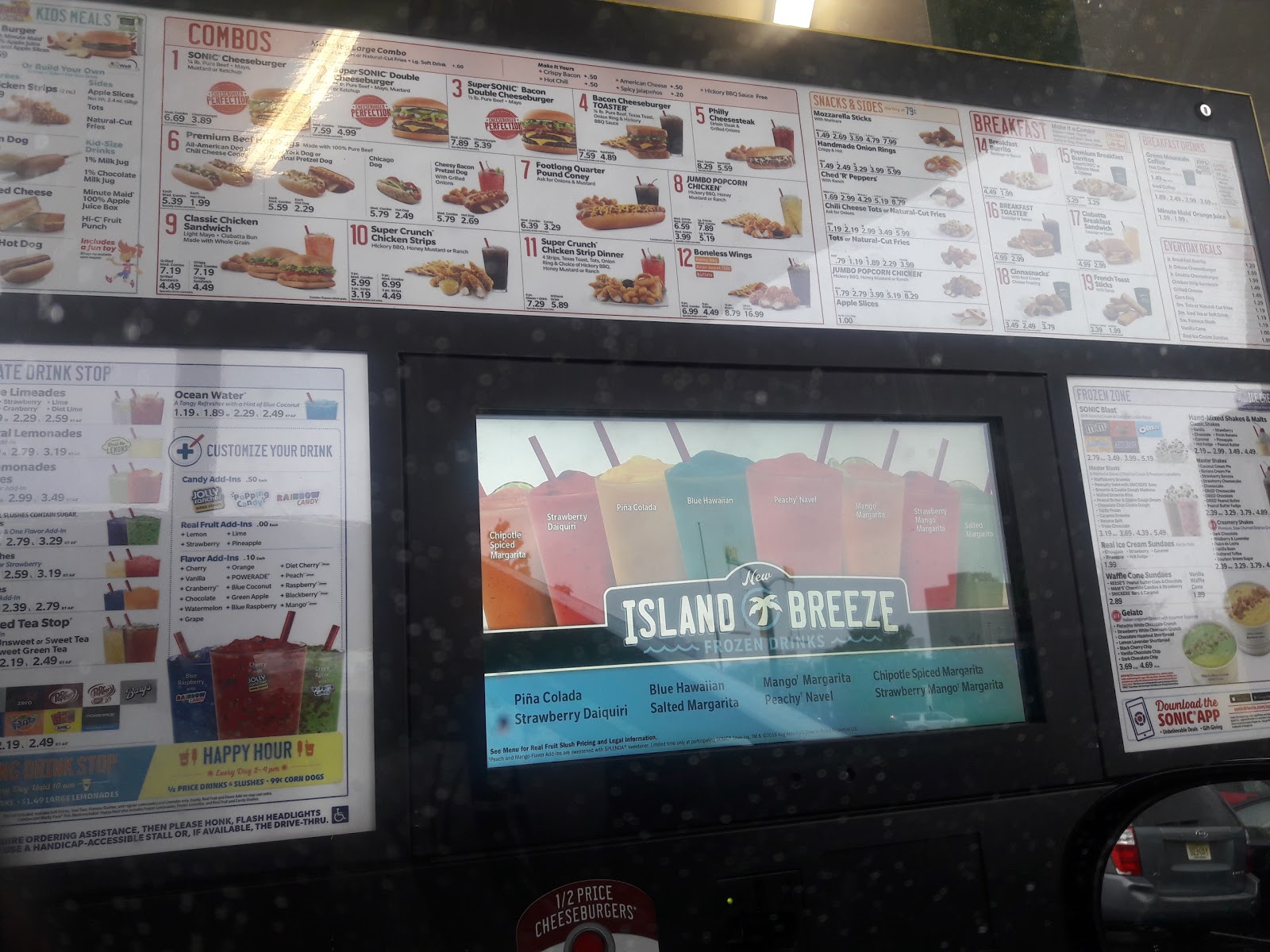 Photo of Sonic Drive-In in Newark City, New Jersey, United States - 3 Picture of Restaurant, Food, Point of interest, Establishment