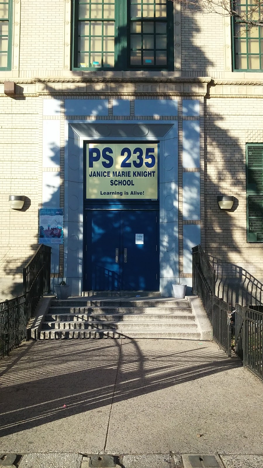 Photo of Public School 235 in Lenox Rd City, New York, United States - 1 Picture of Point of interest, Establishment, School