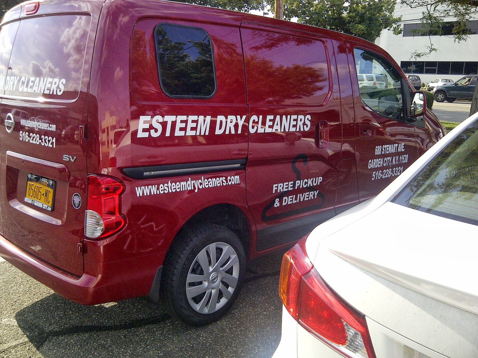 Photo of Esteem Dry Cleaners in Garden City, New York, United States - 10 Picture of Point of interest, Establishment, Laundry