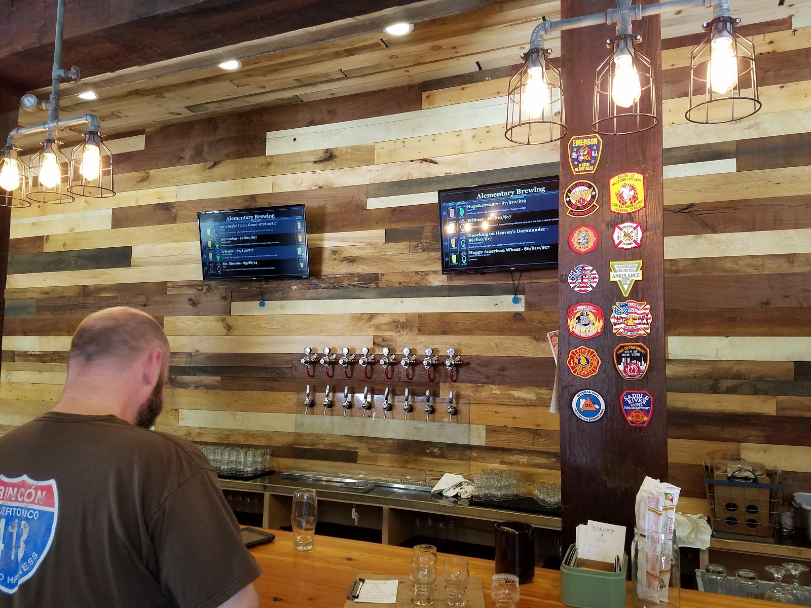 Photo of Alementary Brewing Co in Hackensack City, New Jersey, United States - 6 Picture of Food, Point of interest, Establishment, Bar