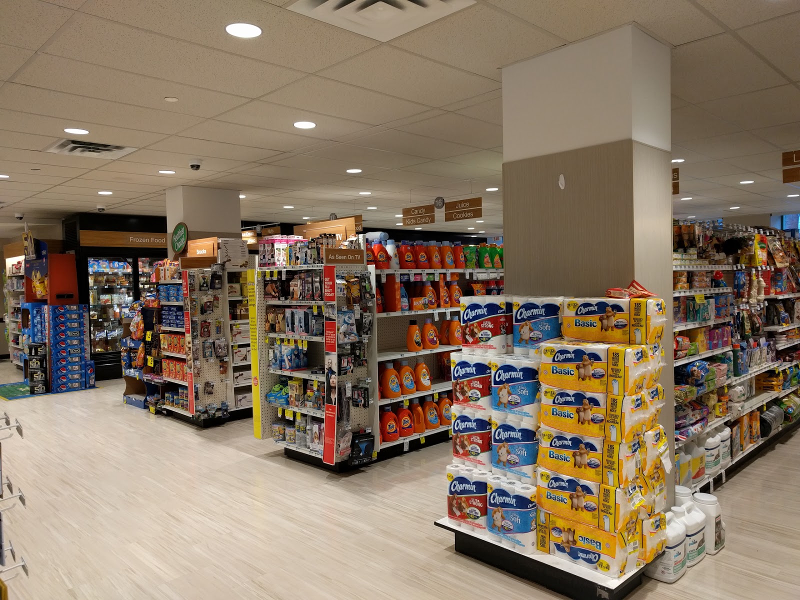 Photo of Rite Aid Pharmacy in New York City, New York, United States - 1 Picture of Food, Point of interest, Establishment, Store, Health, Convenience store, Pharmacy