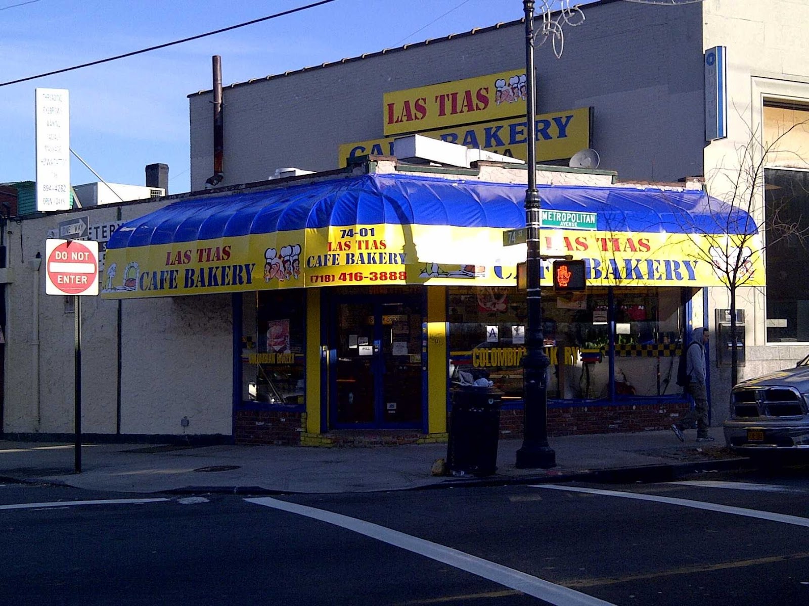 Photo of LAS TIAS CAFE Bakery in Middle Village City, New York, United States - 7 Picture of Restaurant, Food, Point of interest, Establishment, Store, Bakery