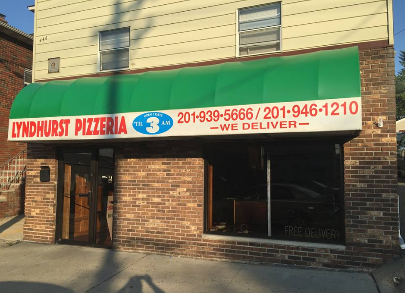 Photo of Lyndhurst Pizza in Lyndhurst City, New Jersey, United States - 1 Picture of Restaurant, Food, Point of interest, Establishment, Meal delivery